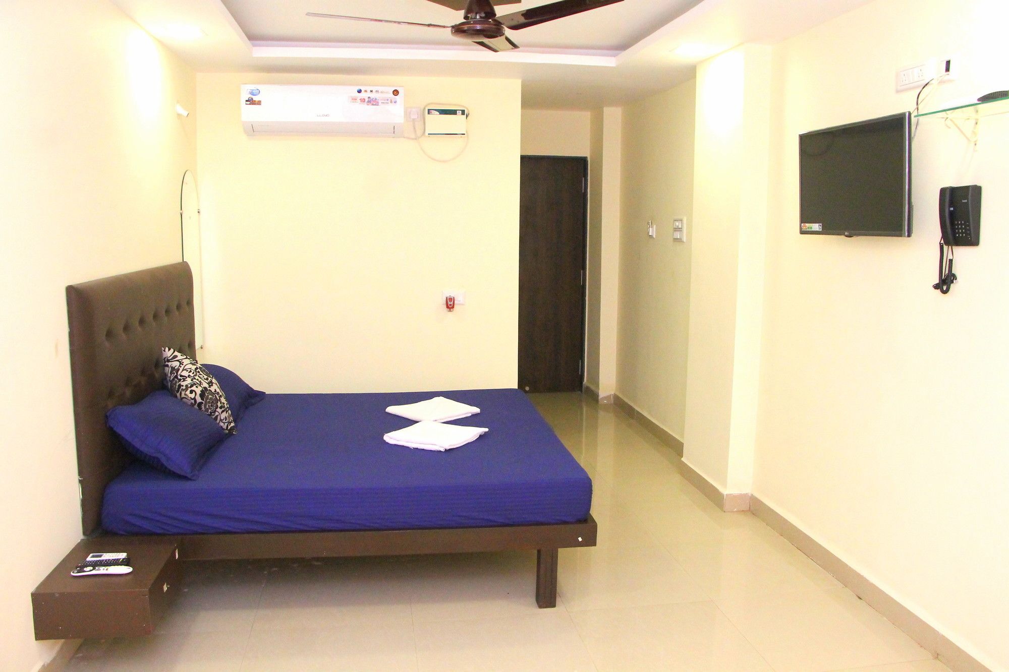 Swaraj The Goan Dream Hotel Calangute Luaran gambar